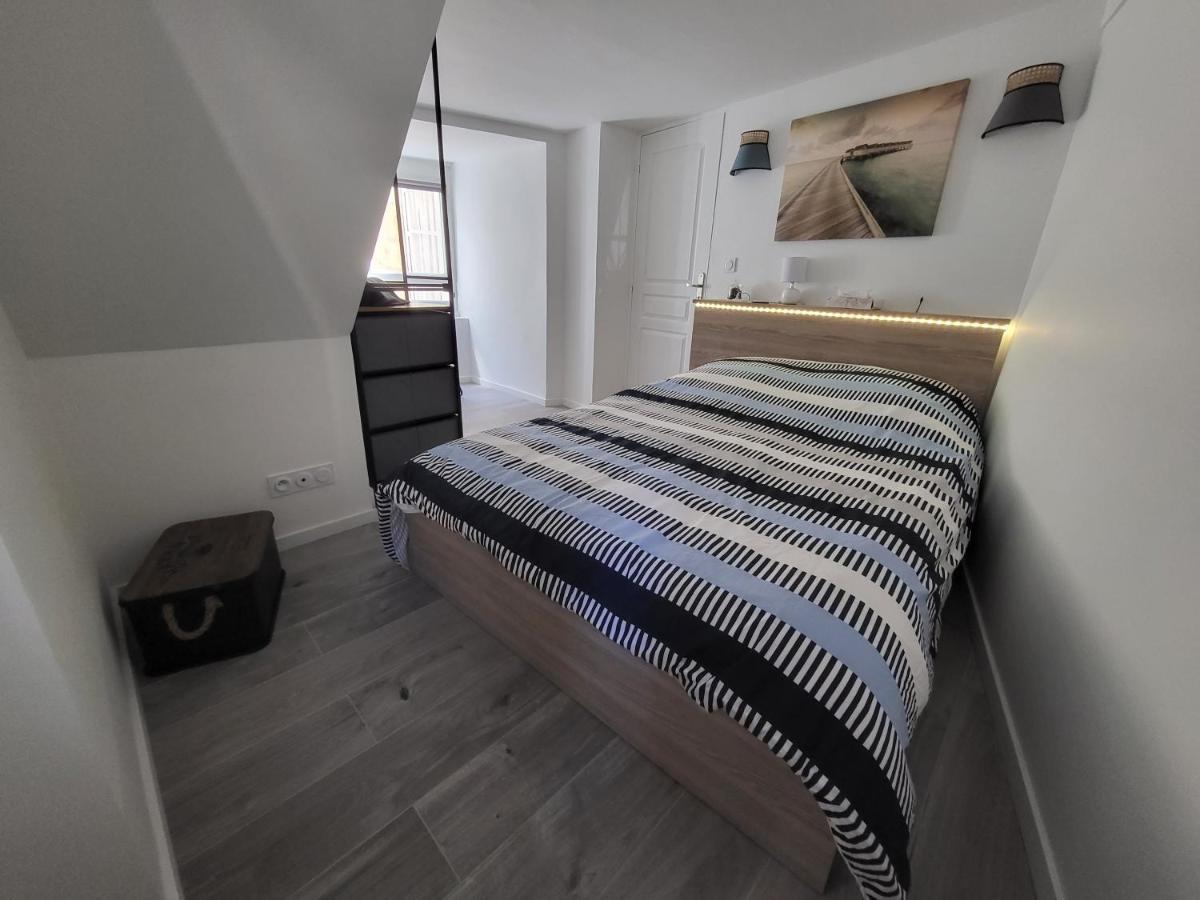 Superbe Appartement T2 Centre Historique La Souterraine Exteriör bild